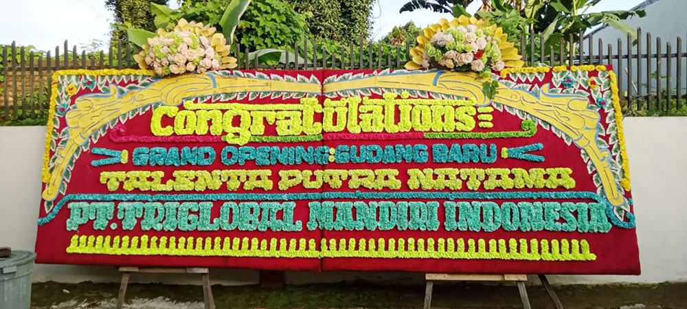 bunga papan Medan 2 mahkota artificial