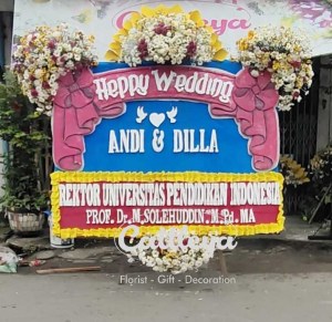 papan bunga jakarta 4 mahkota bunga segar